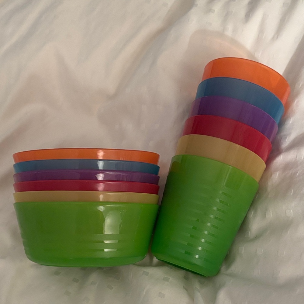 Make offer! IKEA Kalas Bowls Cup Set of 6 each;  2 Sistema covered containers - Picture 2 of 11